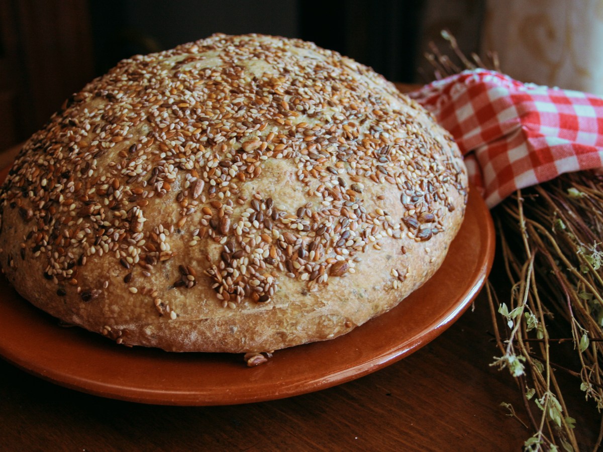 PAN DE SEMILLAS CON&nbsp;ORÉGANO